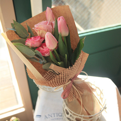 西岱岛北京实体店送花进口鲜花速递郁金香玫瑰鲜花小花束静雅时光
