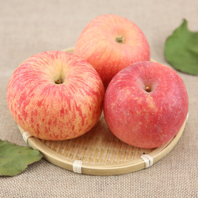 寻真 山东烟台栖霞苹果水果新鲜 小苹果4.5斤 单果140-180克