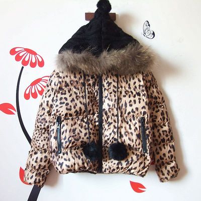 2015欧洲站秋冬女装新款可爱甜美针织连帽毛球短款修身羽绒服外套
