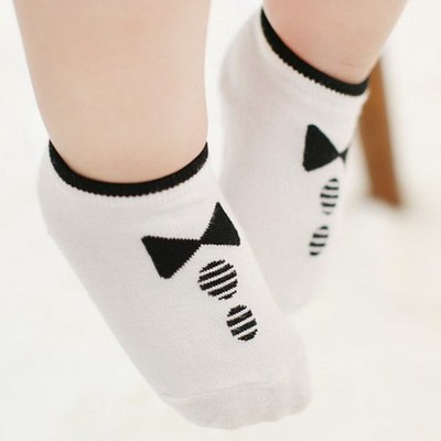 Cindy Z黑白领结韩国新款全棉卡通男女儿童袜宝宝婴儿防滑地板袜