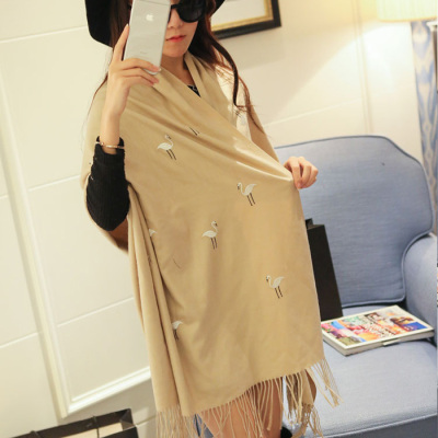 2015新款韩版印花小天鹅优雅羊绒围巾空调披肩两用纯色围巾女用