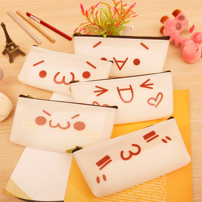 韩国学生简约男女生笔袋可爱萌表情长草颜文字君铅笔盒卡通文具