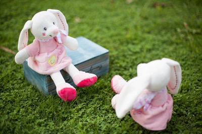 新款手摇棒毛绒玩具陪伴宝宝成长的兔子音乐拉铃新生儿安抚玩偶