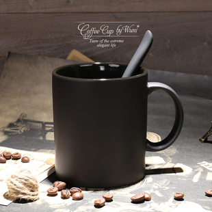 欧式高档陶瓷黑色哑光大容量马克杯子创意简约磨砂咖啡杯带勺水杯