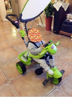 小泰克美国进口儿童三轮车滑板车手推车婴儿四合一脚踏童车自行车