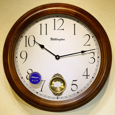 威灵顿 高档圆形时钟欧式木制石英钟静音复古钟表挂钟客厅摆钟