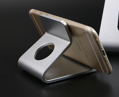 新品苹果手机懒人支架铝合金属平板通用架子功能桌面手表多
