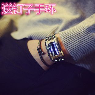 手表男学生韩版简约时尚个性LED发光创意情侣电子表一对户外运动