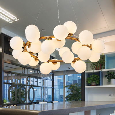 后现代简约创意餐厅魔豆吊灯 北欧宜家客厅玻璃圆环圆球分子吊灯