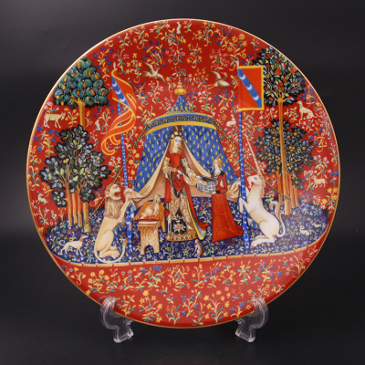 一套利摩日挂毯主题限量版彩绘骨瓷展示盘 欧洲西洋古董瓷器挂盘