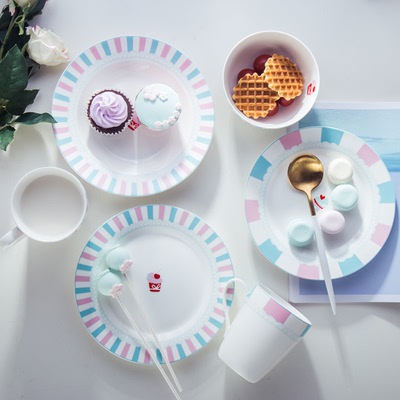 碗碟套装家用碗创意韩式情侣情人陶瓷可爱碗具餐具套装碗盘子组合