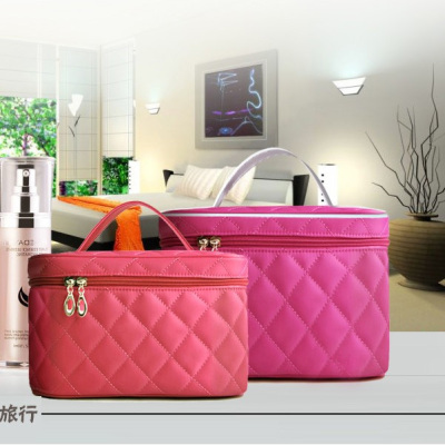 【天天特价】化妆包韩国大号化妆袋收纳包旅行大容量便携包小方包