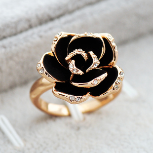 黑玫瑰花朵饰品日韩版潮女款镀玫瑰金中指食指戒指环夸张装饰戒指